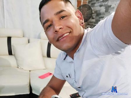 aaron-larborghini flirt4free performer black