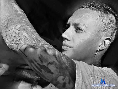 alexx-bloom flirt4free performer Body art