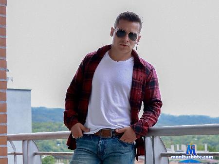 doumcan-maclaus flirt4free performer vivimos para follar y follamos para vivir
