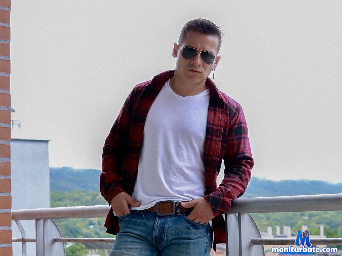doumcan-maclaus Flirt4free performer 
