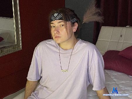 william-hokkins flirt4free performer Hello! I'm William. Nice to meet you, bb!