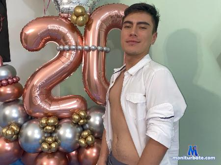 jhonny-bill flirt4free performer Always ready!! to have a nice time with you