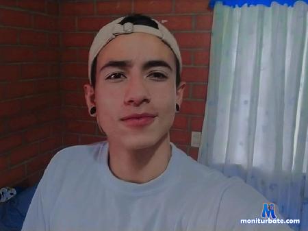 axel-diangelo flirt4free performer A young guy with a huge and hard cock like the rock for you, you are sure to wear everything.