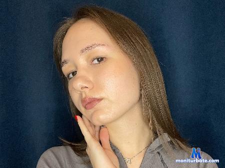 lilian-afton flirt4free performer Hi sweet! we want play! Play with us pls!