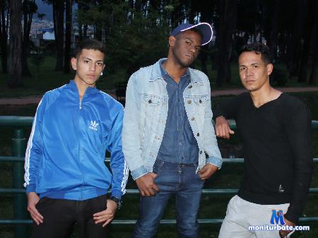 rio-and-justin-and-aaron flirt4free performer 