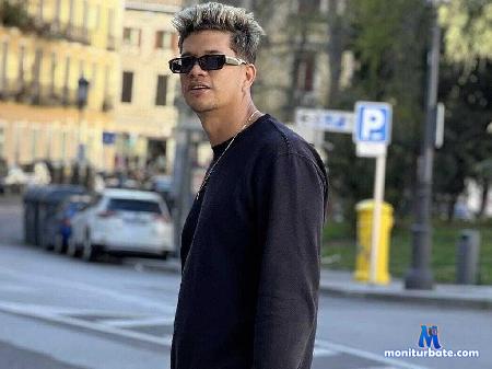 martin-ferragamo flirt4free performer 