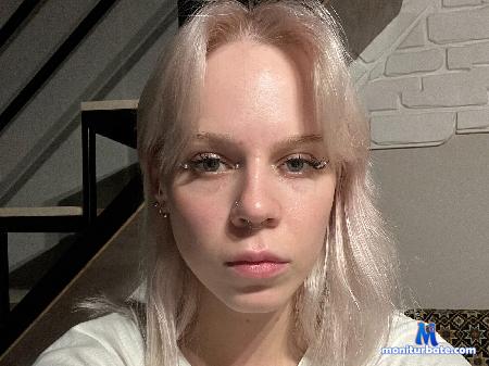 zada-pomainville flirt4free performer Hi sweet! we want play! Play with us pls!