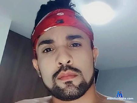 dilan-reiz flirt4free performer soy un chico alegre que le gusta explorar 