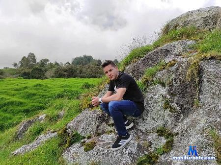 bart-lee flirt4free performer  Welcome to my room