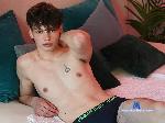 ozzy-levitt flirt4free livecam show performer 8teen