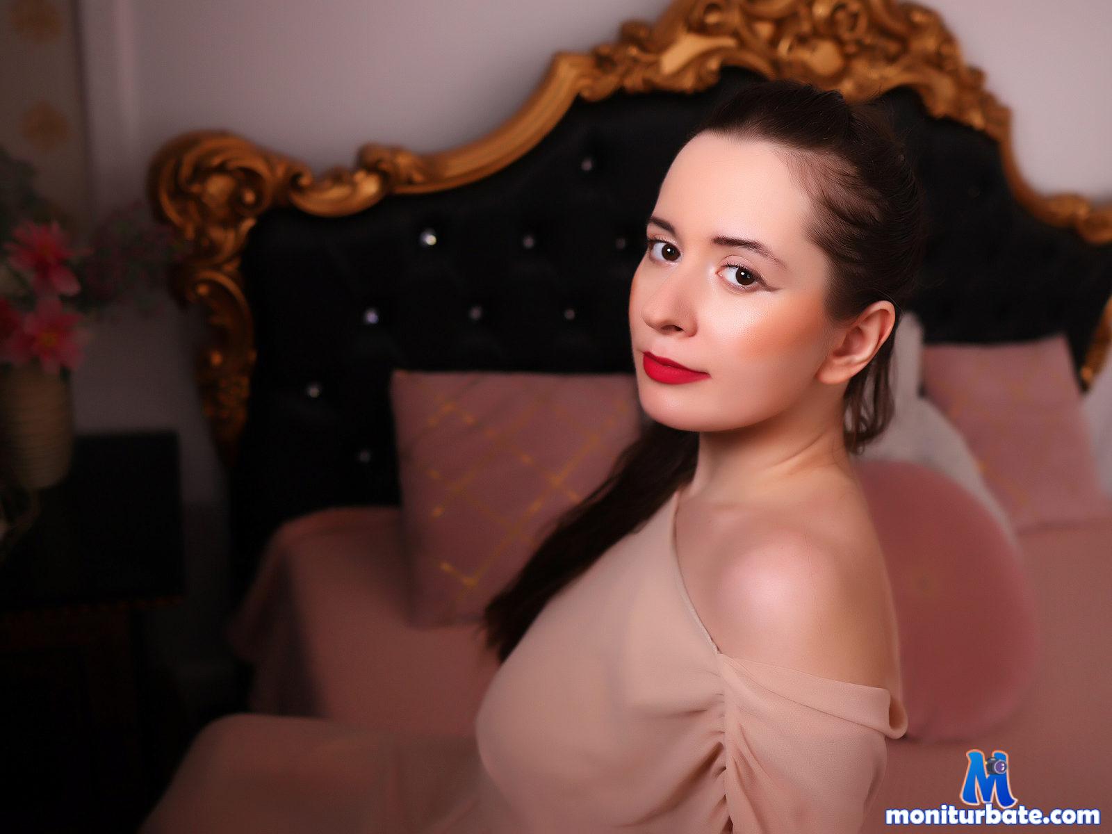 sophia-bemfola Flirt4free performer Feet Boss / Secretary Dirty Talk Student/Teacher Jerk off Instruction Teasing Spanking