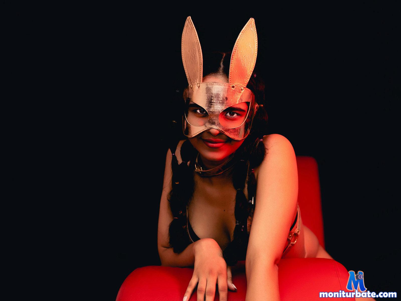 gabriela-bennet Flirt4free performer Anal Double Penetration Submission Boss / Secretary Dirty Talk Master / Slave Service Worker/Housewife Vibrator Whip