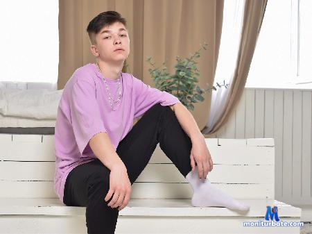 alexander-crown flirt4free performer Maybe I just wanna be yours.