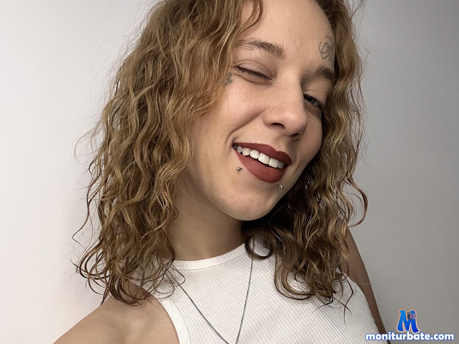 darcy-touch Flirt4free performer Vibrator