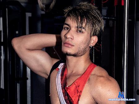 lenin-davis flirt4free performer I love you, then I tell you in what position.
