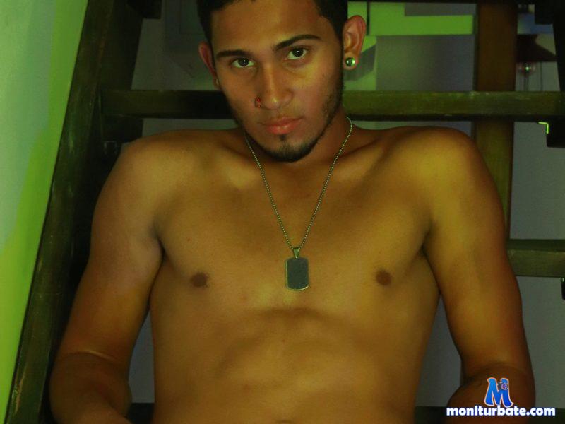 richard-demox Flirt4free performer Feet Submission Domination Nipple Clamps Whip Slaves Humiliation Tickler Spanking Tickling Voyeurism Smoking Food