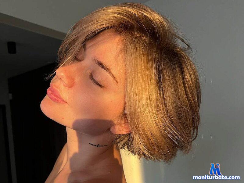 musya-heartlyn Flirt4free performer Feet Boss / Secretary Dirty Talk Doctor / Nurse Service Worker/Housewife Student/Teacher Stockings/Panty Hose Sugar Daddy Teasing Piercings and Tattoos Coach/Trainee Tickling Training Voyeurism Cross Dressing Giantism