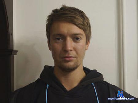 landon-jamess flirt4free performer Welcome to my room and have some fun!:)