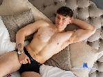 cody-matisse flirt4free livecam show performer MUSCLE MACHINE
