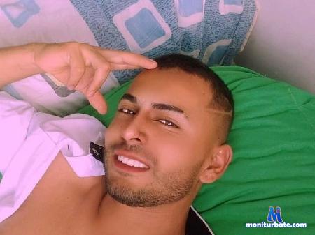 gabriell-h flirt4free performer Hello I'm a boy wanting to experience see 