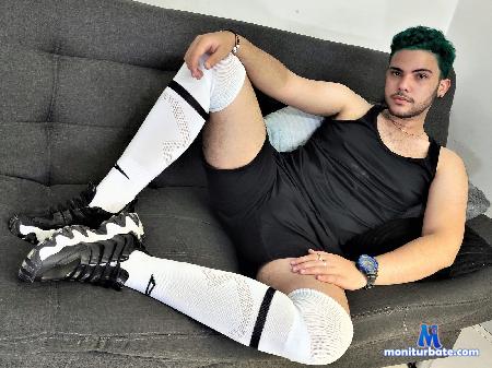 cristhian-bush flirt4free performer just enjoy the moment and enjoy since we are here 