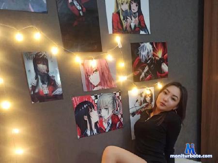 mia-luichan flirt4free performer Newbie here for please you ♥Feel free to talk with me 