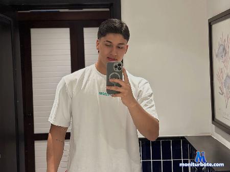 valkor-rian flirt4free performer I'm a man with a strong passion for sports and a heart full of big dreams and goals.