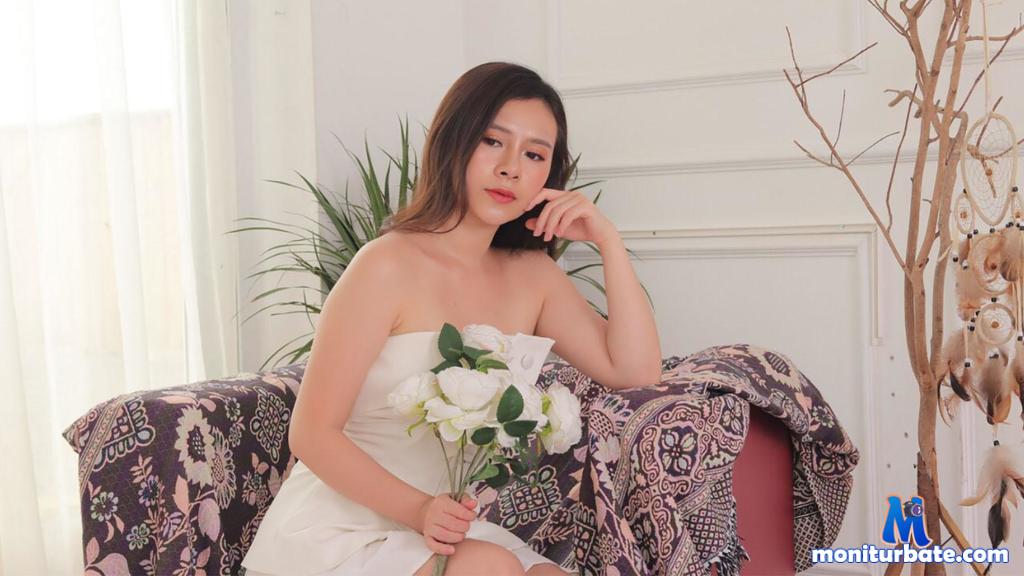 Eirly Livejasmin model profile picture