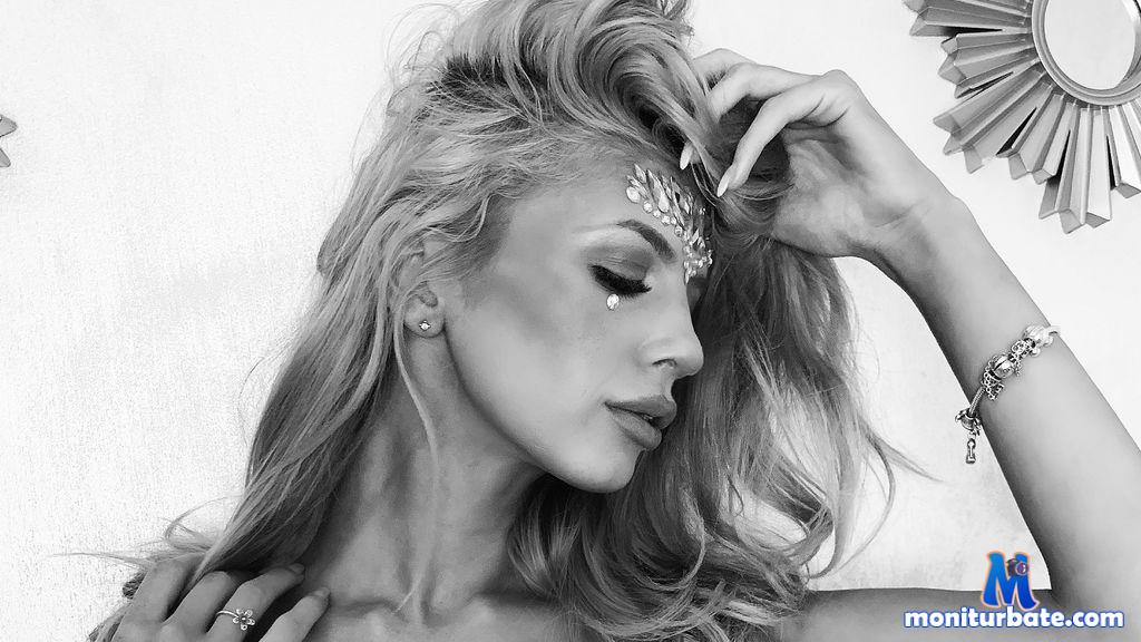 TiffanyDeeee Livejasmin model profile picture