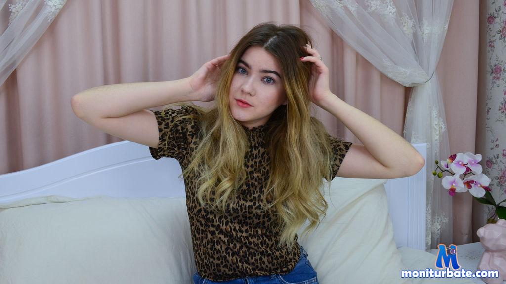 EstherYoung Livejasmin model profile picture