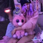 b00fykins stripchat livecam show performer room profile