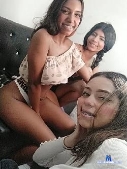 Gold_cam_girls stripchat livecam performer profile
