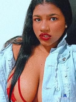 celeste_15 stripchat livecam performer profile