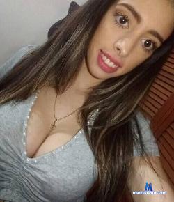 rachel15 stripchat livecam performer profile