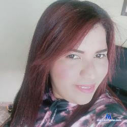 Leslee01 stripchat livecam performer profile