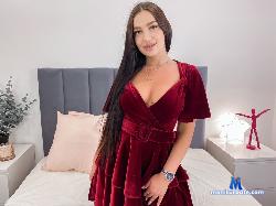 MegDeluxe stripchat livecam performer profile