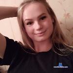 Emilyysun stripchat livecam show performer room profile