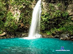 MARTINAROO stripchat livecam performer profile