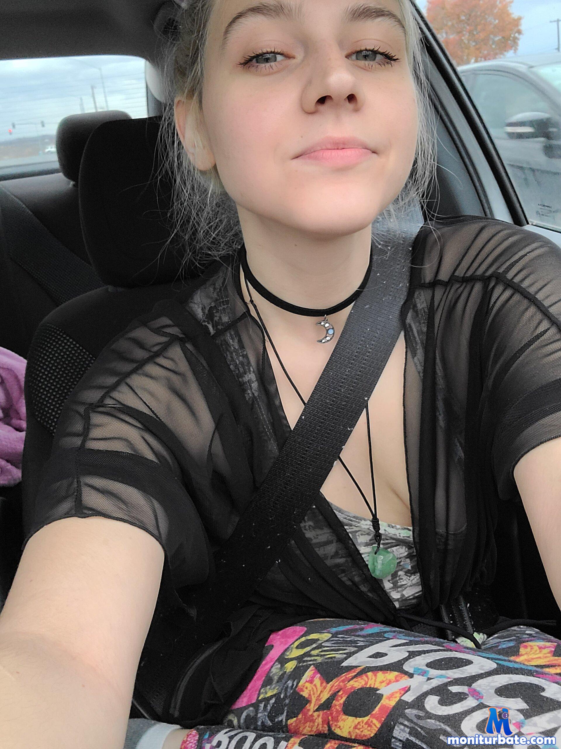 ScarletCallings Stripchat performer