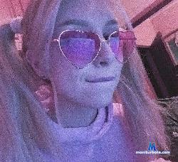 Elemental_Gold stripchat livecam performer profile