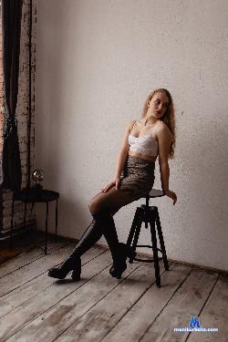 polina054 stripchat livecam performer profile