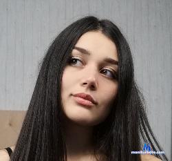 LucyyTayllor stripchat livecam performer profile