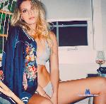 x_camila stripchat livecam show performer room profile