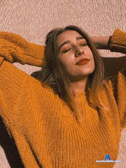 ElizaSpring stripchat livecam performer profile