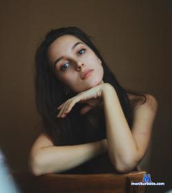 Oh-Evaa stripchat livecam performer profile