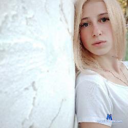 Meghan_Queen stripchat livecam performer profile