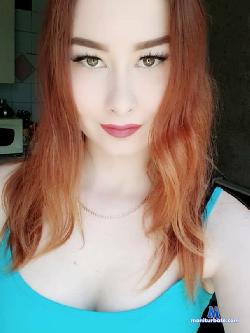 SaraKace stripchat livecam performer profile