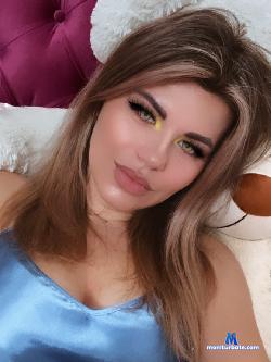DOMINICA_MINI stripchat livecam performer profile