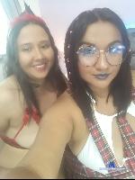 susane_roxanne stripchat livecam show performer room profile
