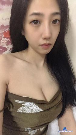 Eden-top stripchat livecam performer profile